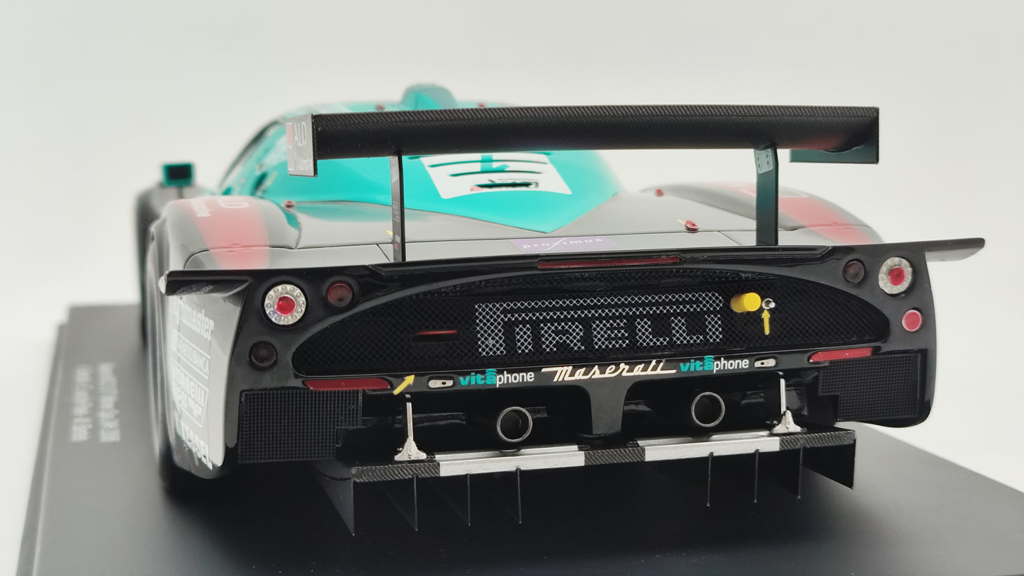 Spark Vitaphone Maserari MC12 Bertolini Bartels Van de Poele Winners Spa 24hrs 2006 1/18 18SPA2006