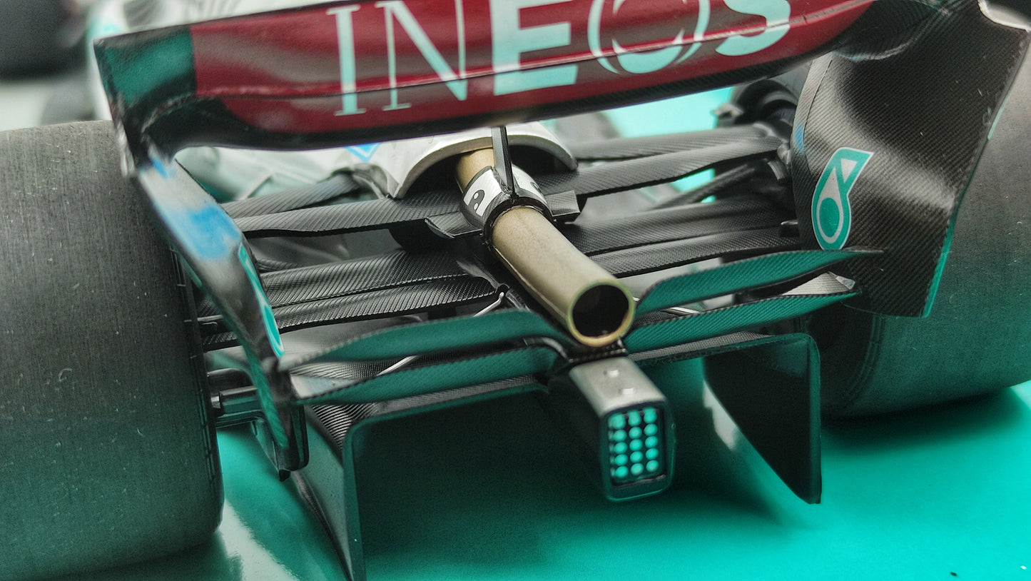 Minichamps AMG Mercedes W13 George Russell Brazilian GP 2022 First win 1/18 113222163