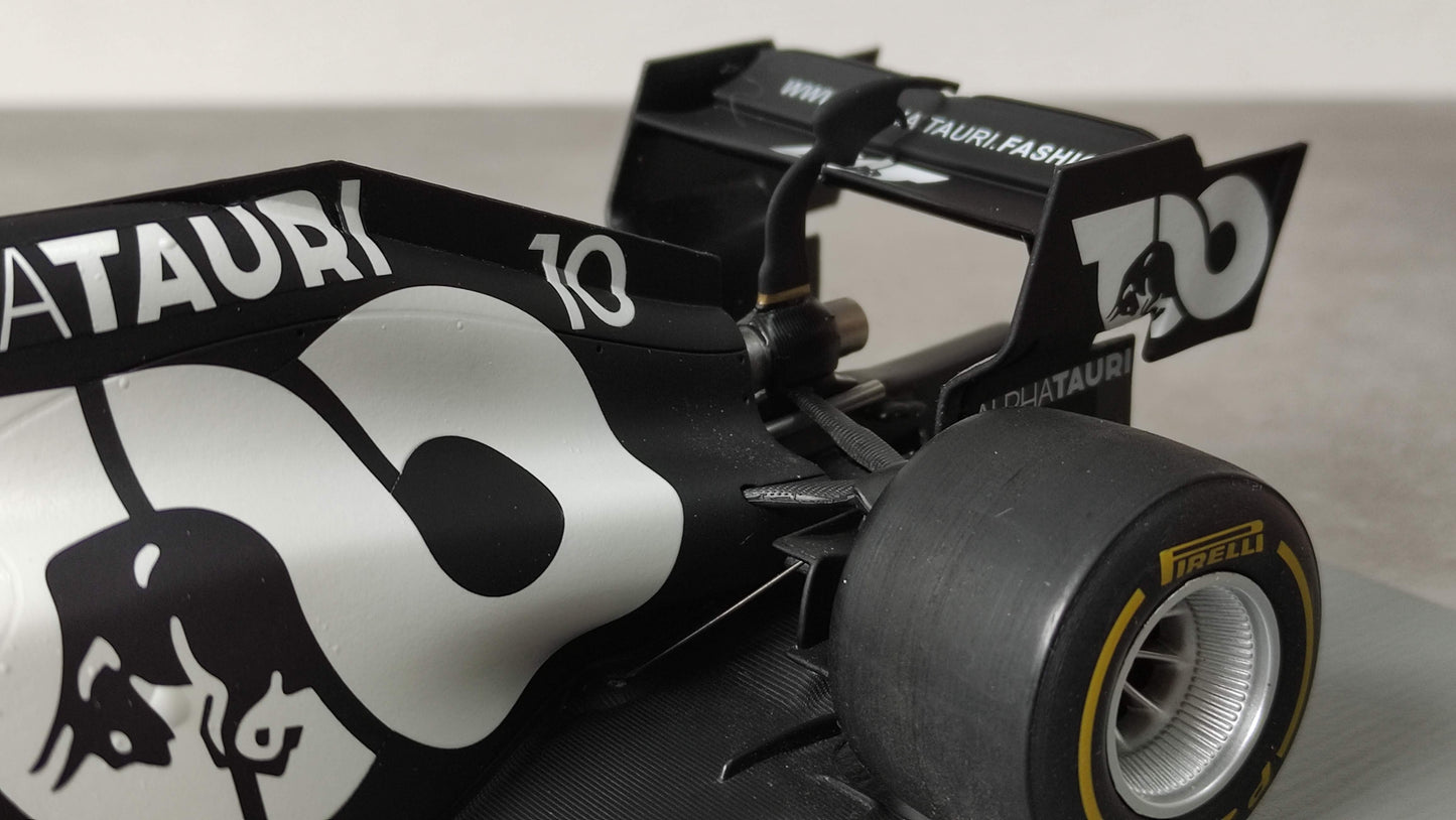 Spark AlphaTauri AT01 Honda Pierre Gasly 2020 Italian GP Winner 1/18 18S487