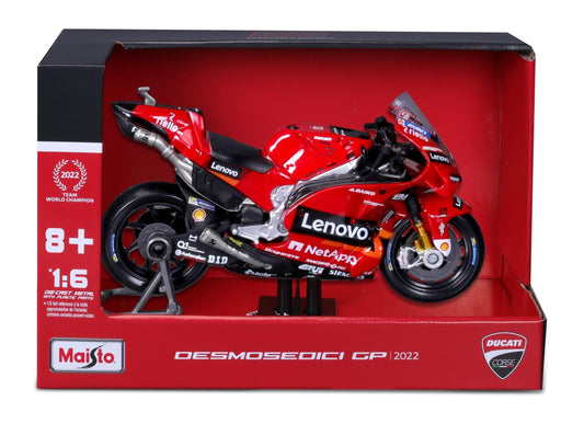 Maisto MotoGP Ducati Desmosedici GP22 Pecco Bagnaia World Champion 2022 MA32229