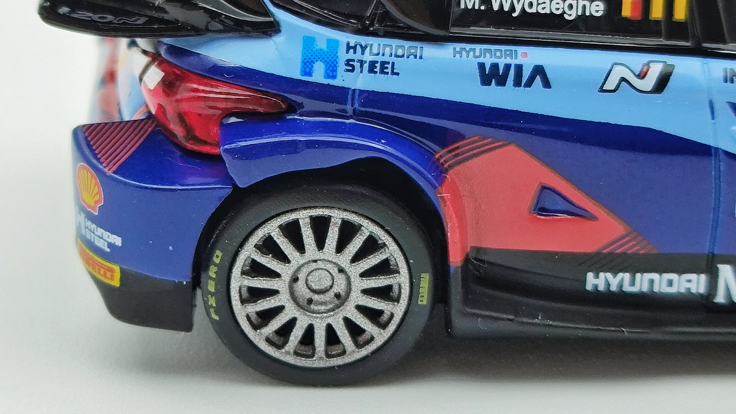 Mini GT Hyundai i20 Rally1 Neuville/Wydaeghe 1/64 MGT00710-L