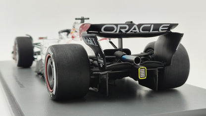 Spark Red Bull RB21 Max Verstappen Winner Japanese GP 2025 1/18 18S1004