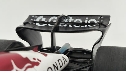 Spark Red Bull RB21 Max Verstappen Winner Japanese GP 2025 1/18 18S1004