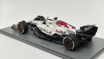 Spark Red Bull RB21 Max Verstappen Winner Japanese GP 2025 1/18 18S1004