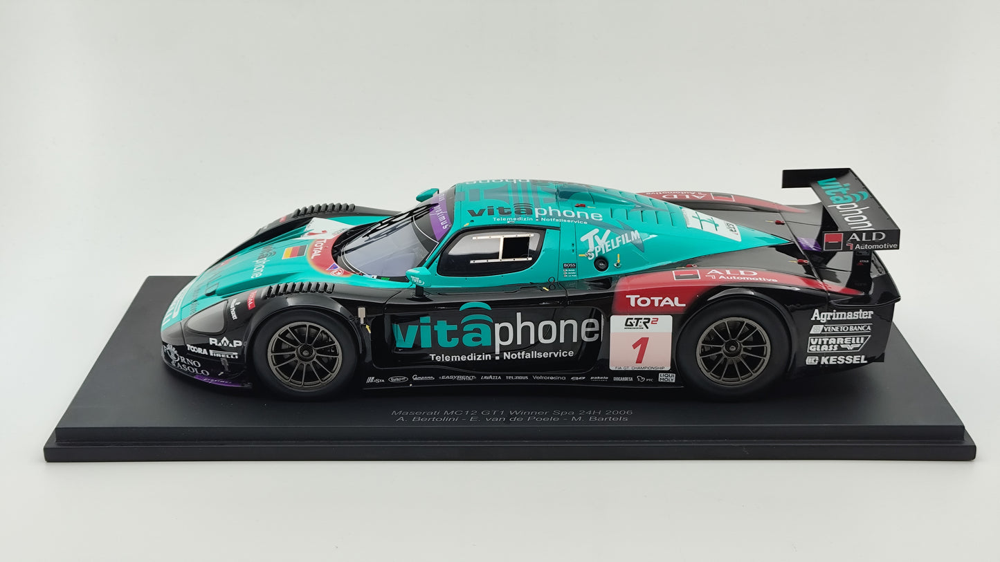 Spark Vitaphone Maserari MC12 Bertolini Bartels Van de Poele Winners Spa 24hrs 2006 1/18 18SPA2006