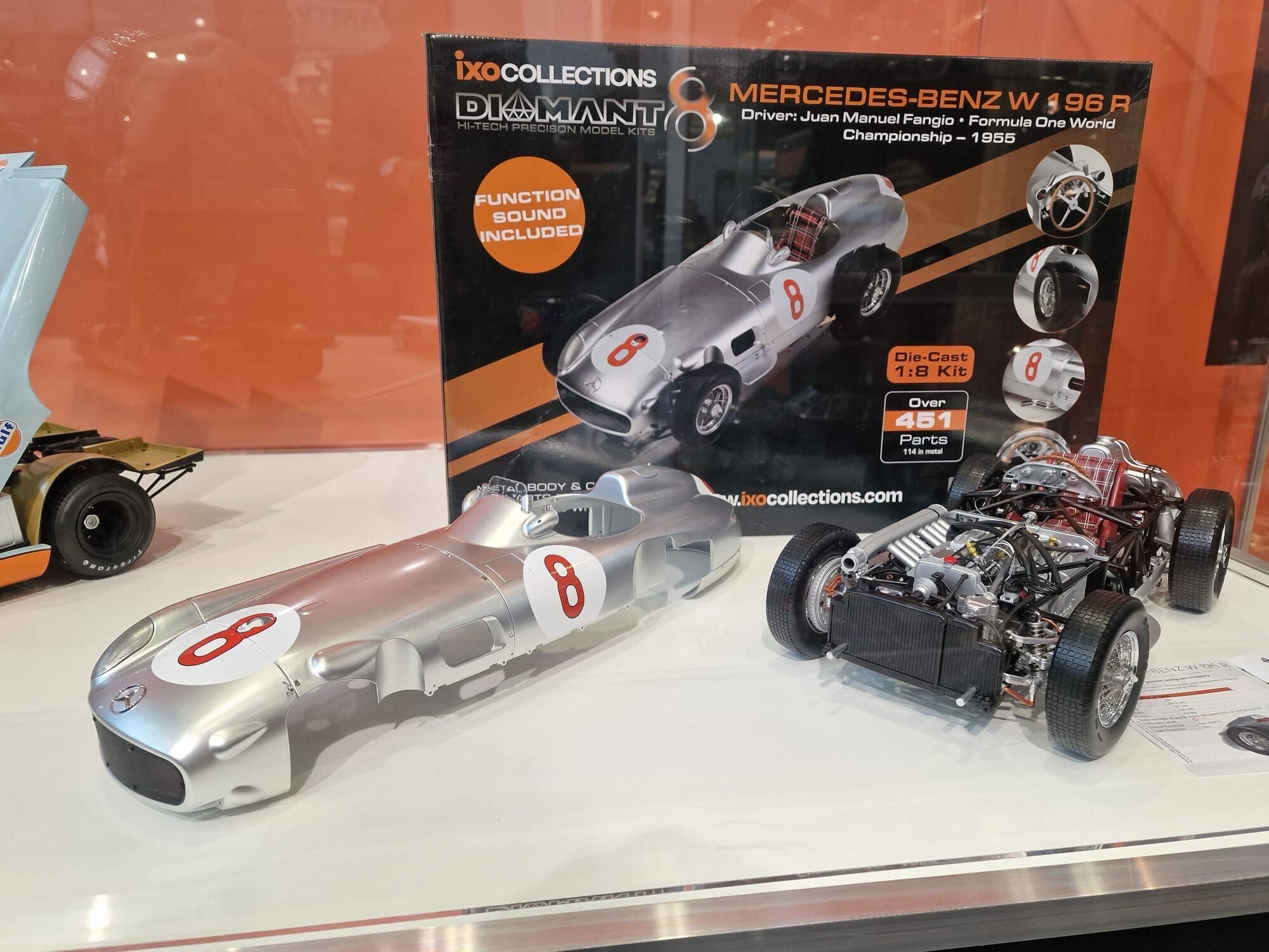 IXO Diamond 8 Mercedes W196 R n°8 Juan Manuel Fangio 1954-55 F1