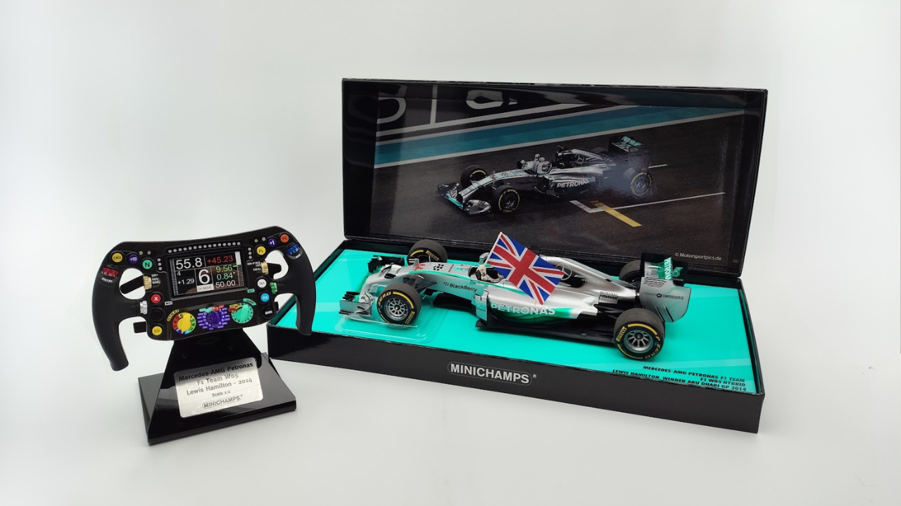 Minichamps AMG Mercedes W05 Lewis Hamilton 2014 Abu Dhabi GP F1 World Champion 1/18 4012138753198