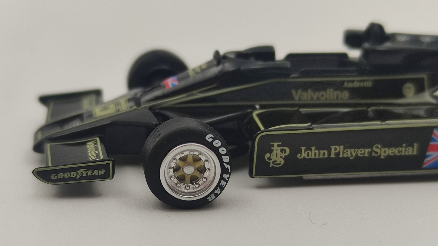 Mini GT Lotus Ford 78 Mario Andretti presentation 1977 1/64 MGT00489