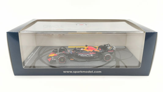 Spark Red Bull RB18 Max Verstappen Winner Abu Dhabi GP 2022 F1 Worldchampion 1/43 S8553