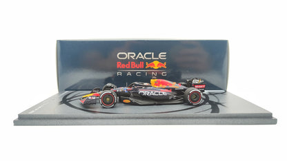 Spark Red Bull RB18 Max Verstappen Winner Abu Dhabi GP 2022 F1 Worldchampion 1/43 S8553