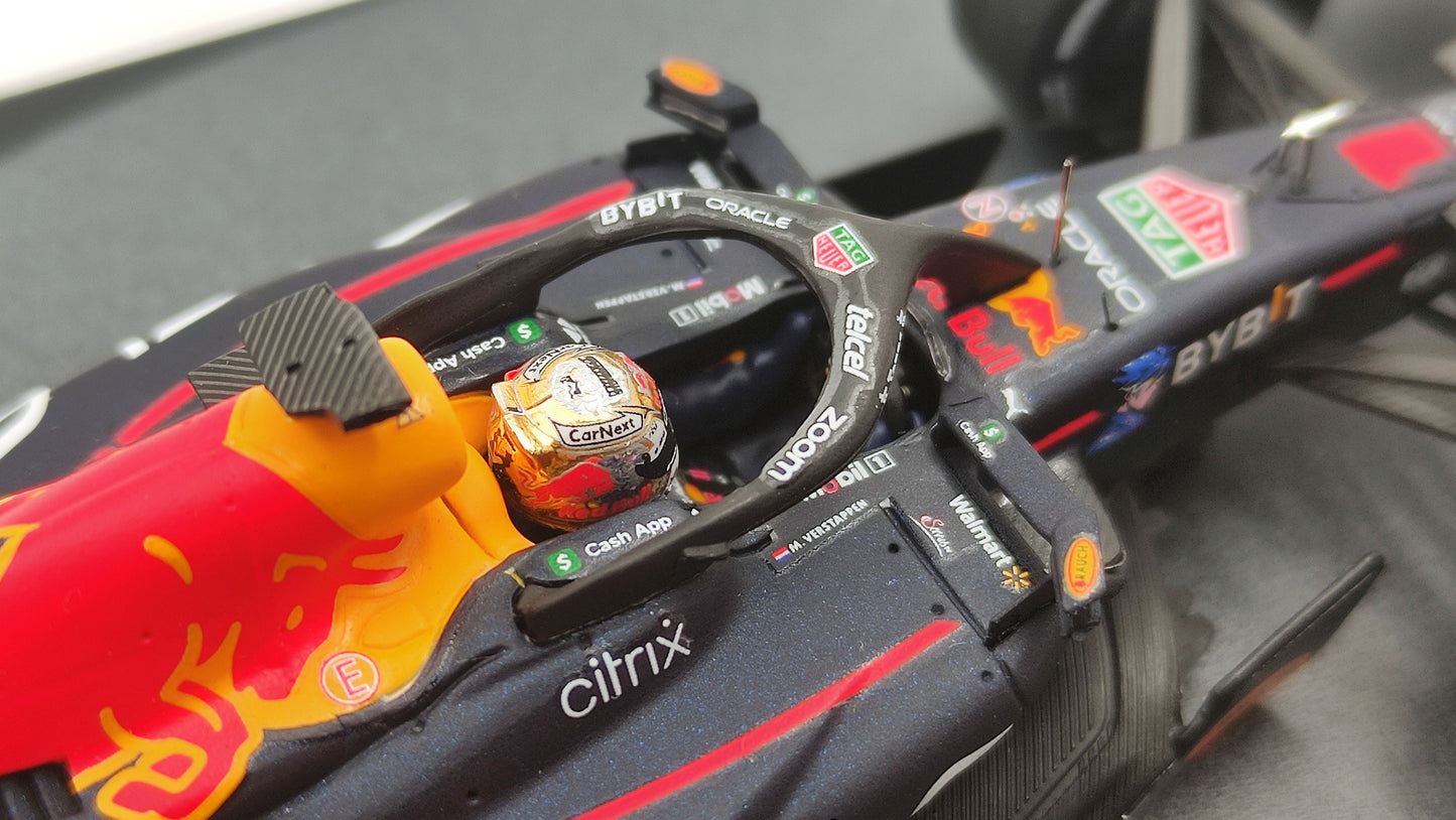 Spark Red Bull RB18 Max Verstappen Winner Abu Dhabi GP 2022 F1 Worldchampion 1/43 S8553