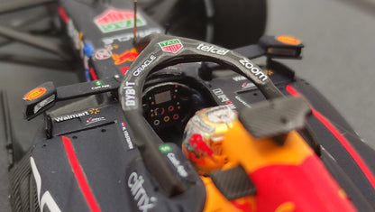 Spark Red Bull RB18 Max Verstappen Winner Abu Dhabi GP 2022 F1 Worldchampion 1/43 S8553