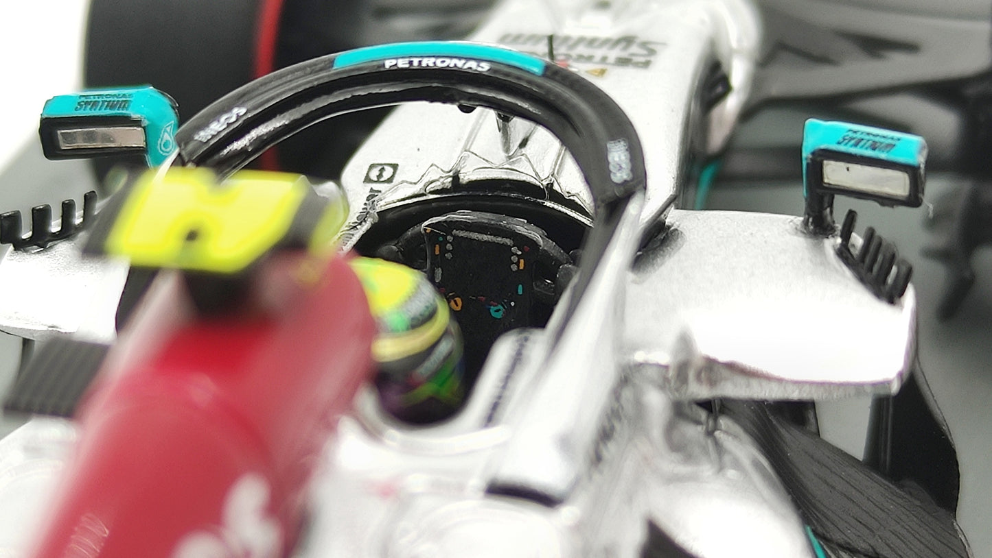 Spark AMG Mercedes F1 W13 Lewis Hamilton Brazilian GP 2022 F1 1/43 S8556
