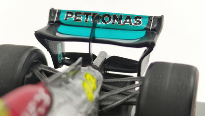 Spark AMG Mercedes F1 W13 Lewis Hamilton Brazilian GP 2022 F1 1/43 S8556