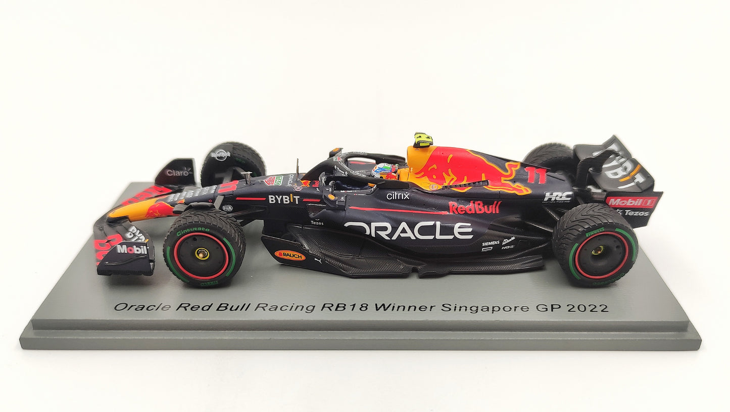 Spark Red Bull RB18 Sergio Perez Winner Singapore GP 2022 F1 1/43 S8560