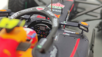 Spark Red Bull RB18 Sergio Perez Winner Singapore GP 2022 F1 1/43 S8560