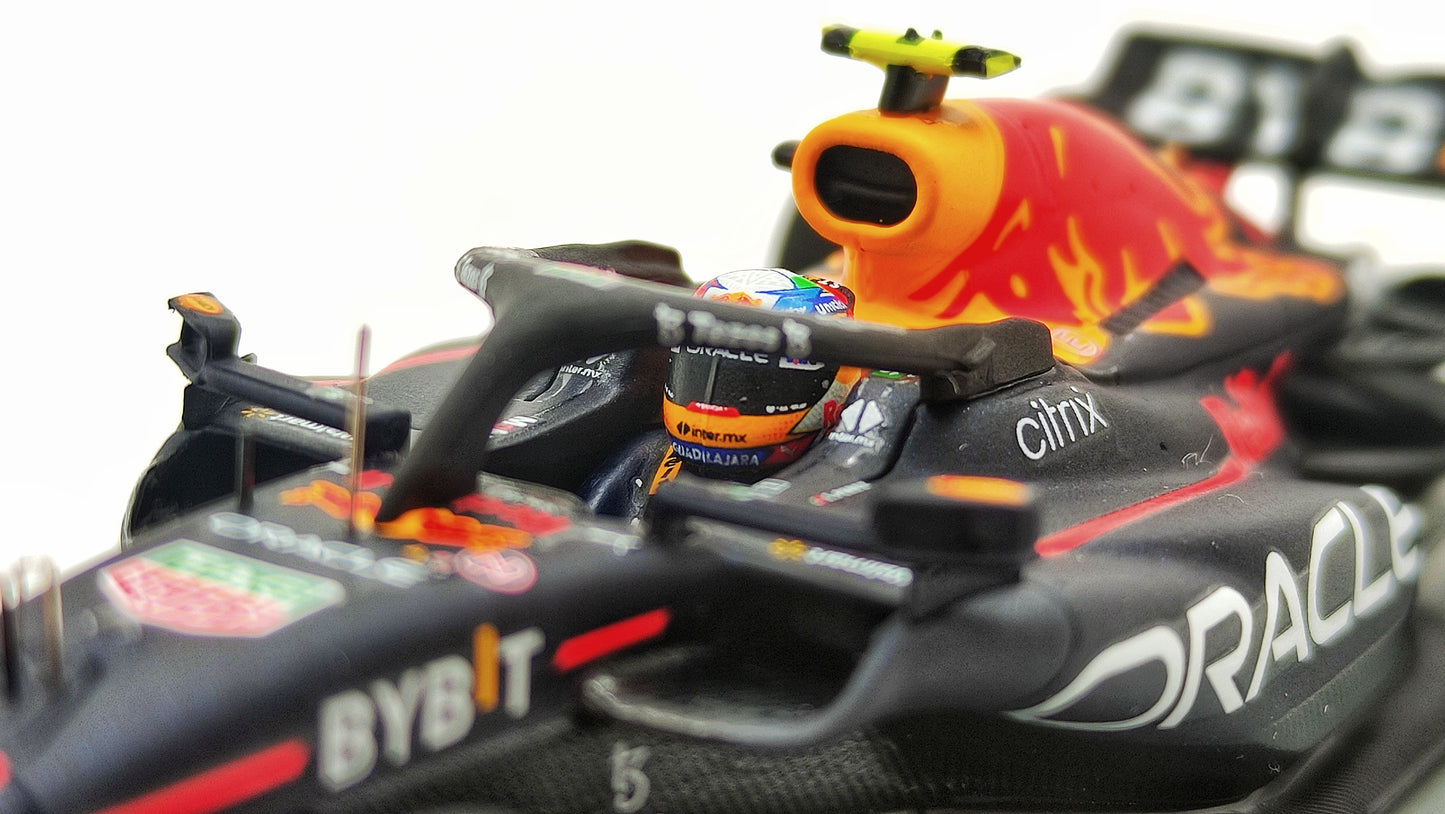Spark Red Bull RB18 Sergio Perez Winner Singapore GP 2022 F1 1/43 S8560