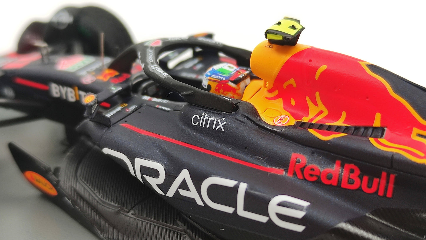 Spark Red Bull RB18 Sergio Perez Winner Singapore GP 2022 F1 1/43 S8560