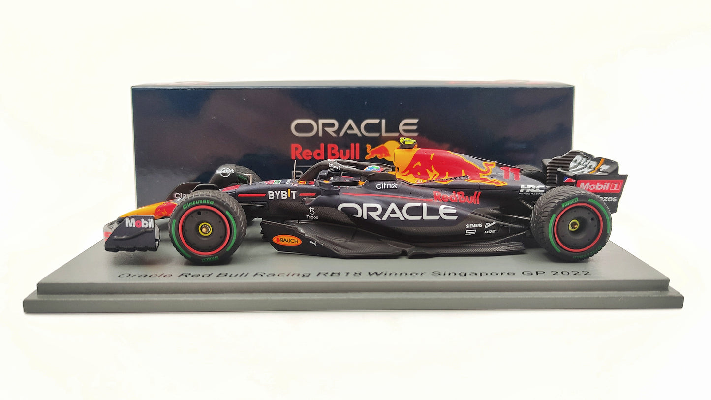 Spark Red Bull RB18 Sergio Perez Winner Singapore GP 2022 F1 1/43 S8560