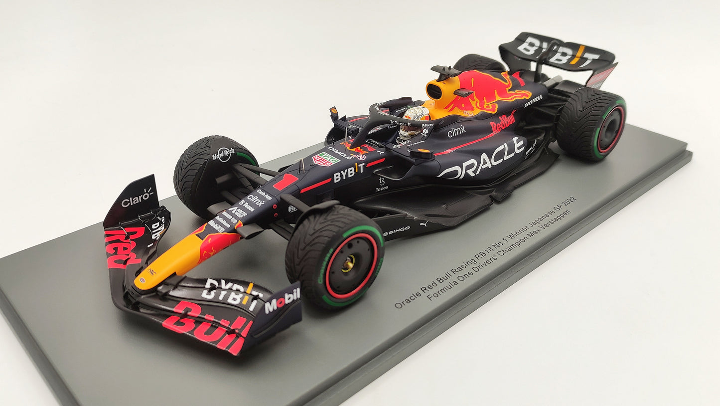 Spark Red Bull RB18 Max Verstappen Winner Japanese GP 2022 1/18 F1 World Champion 18S774