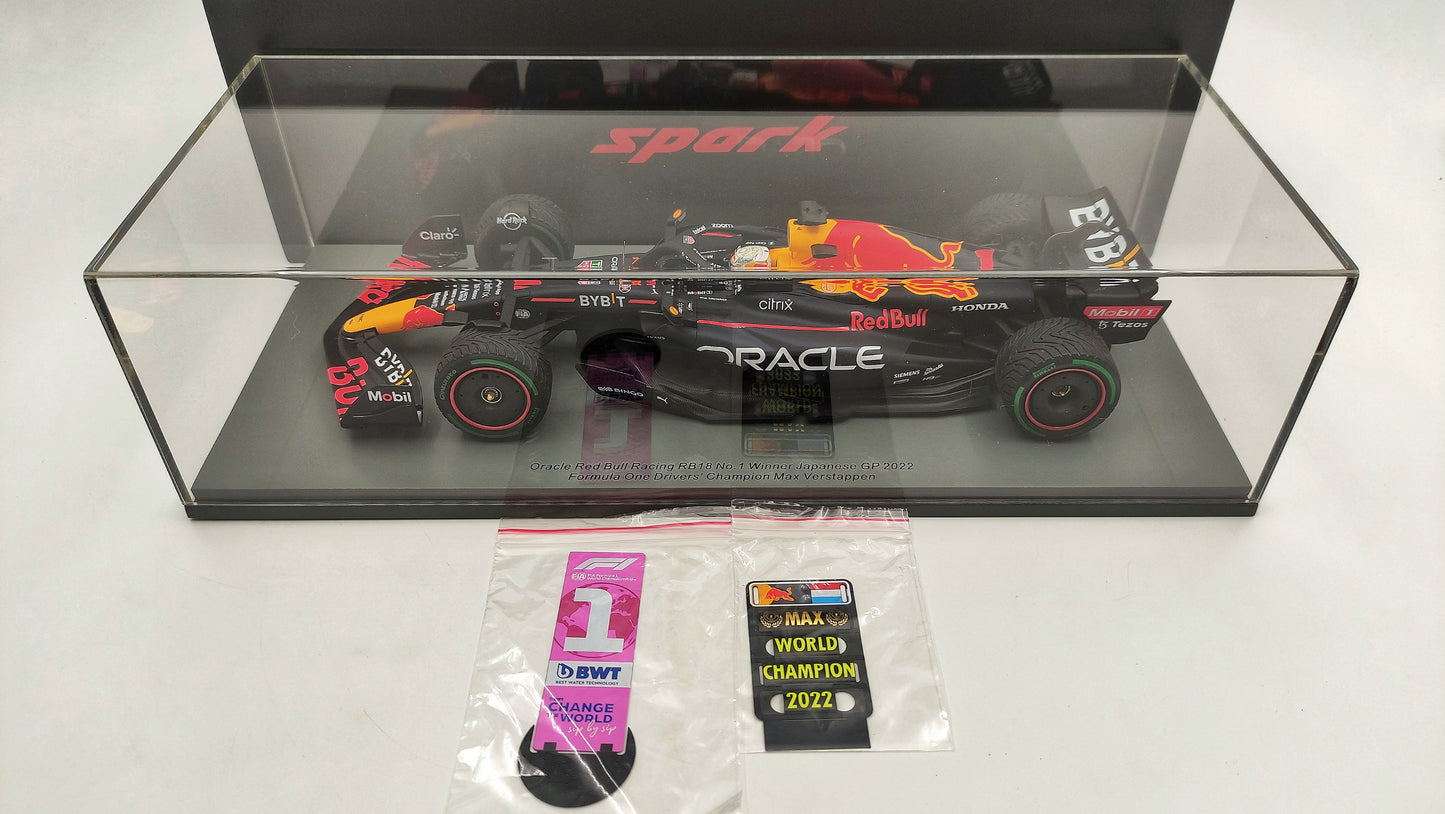 Spark Red Bull RB18 Max Verstappen Winner Japanese GP 2022 1/18 F1 World Champion 18S774