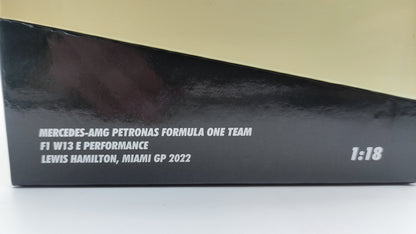 Minichamps AMG Mercedes W13 Lewis Hamilton 2022 Miami GP 1/18 113220544