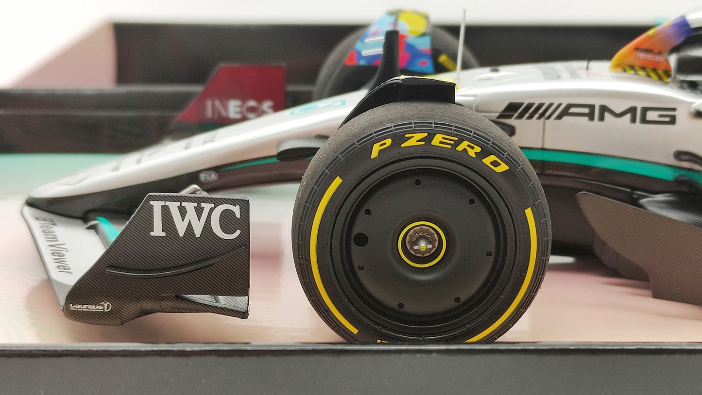 Minichamps AMG Mercedes W13 Lewis Hamilton 2022 Miami GP 1/18 113220544