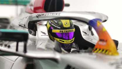 Minichamps AMG Mercedes W13 Lewis Hamilton 2022 Miami GP 1/18 113220544
