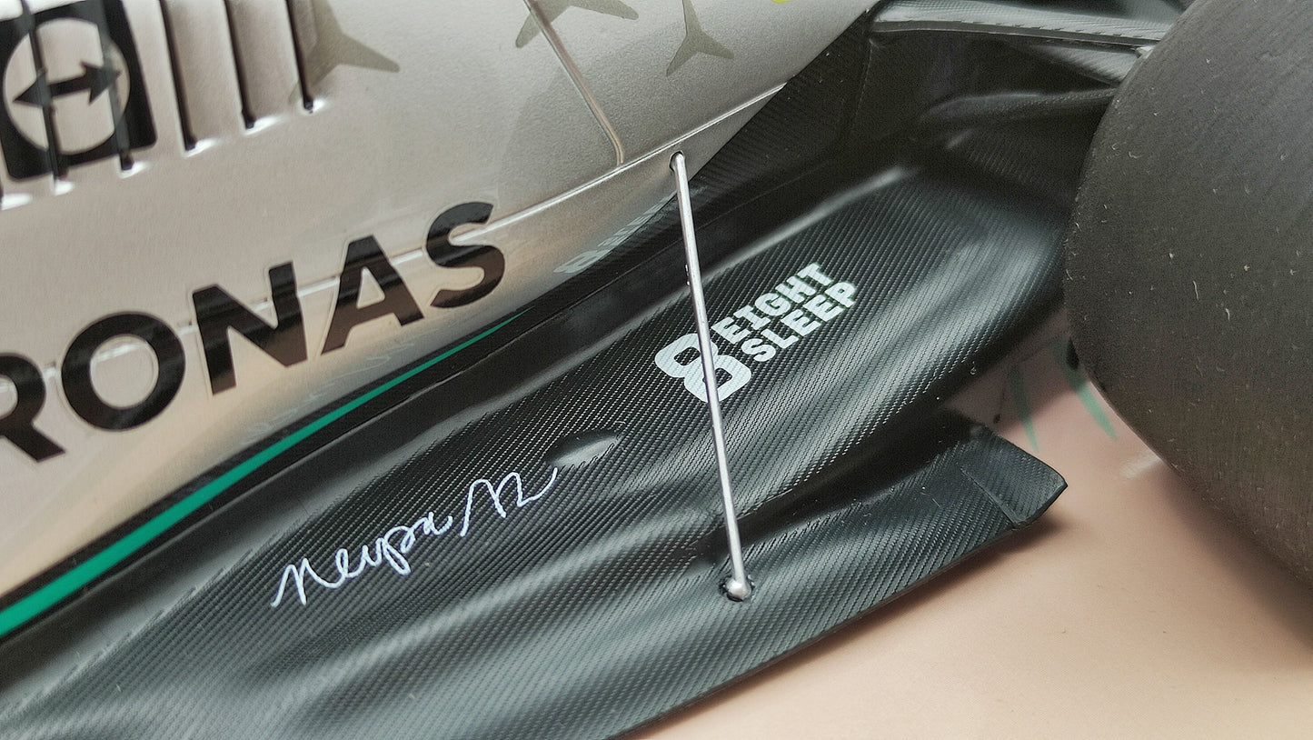 Minichamps AMG Mercedes W13 Lewis Hamilton 2022 Miami GP 1/18 113220544