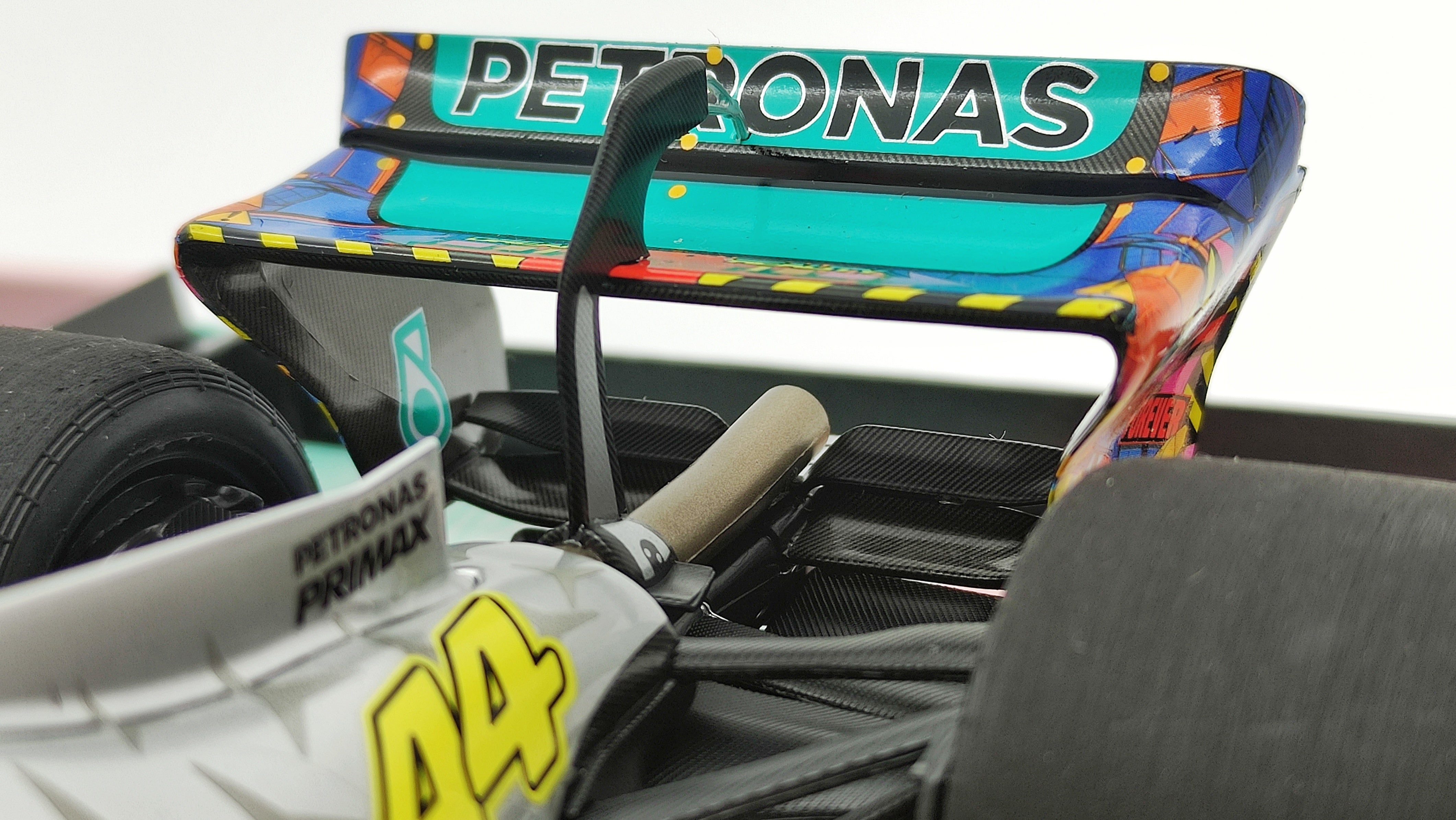 Minichamps AMG Mercedes W13 Lewis Hamilton 2022 Miami GP 1/18