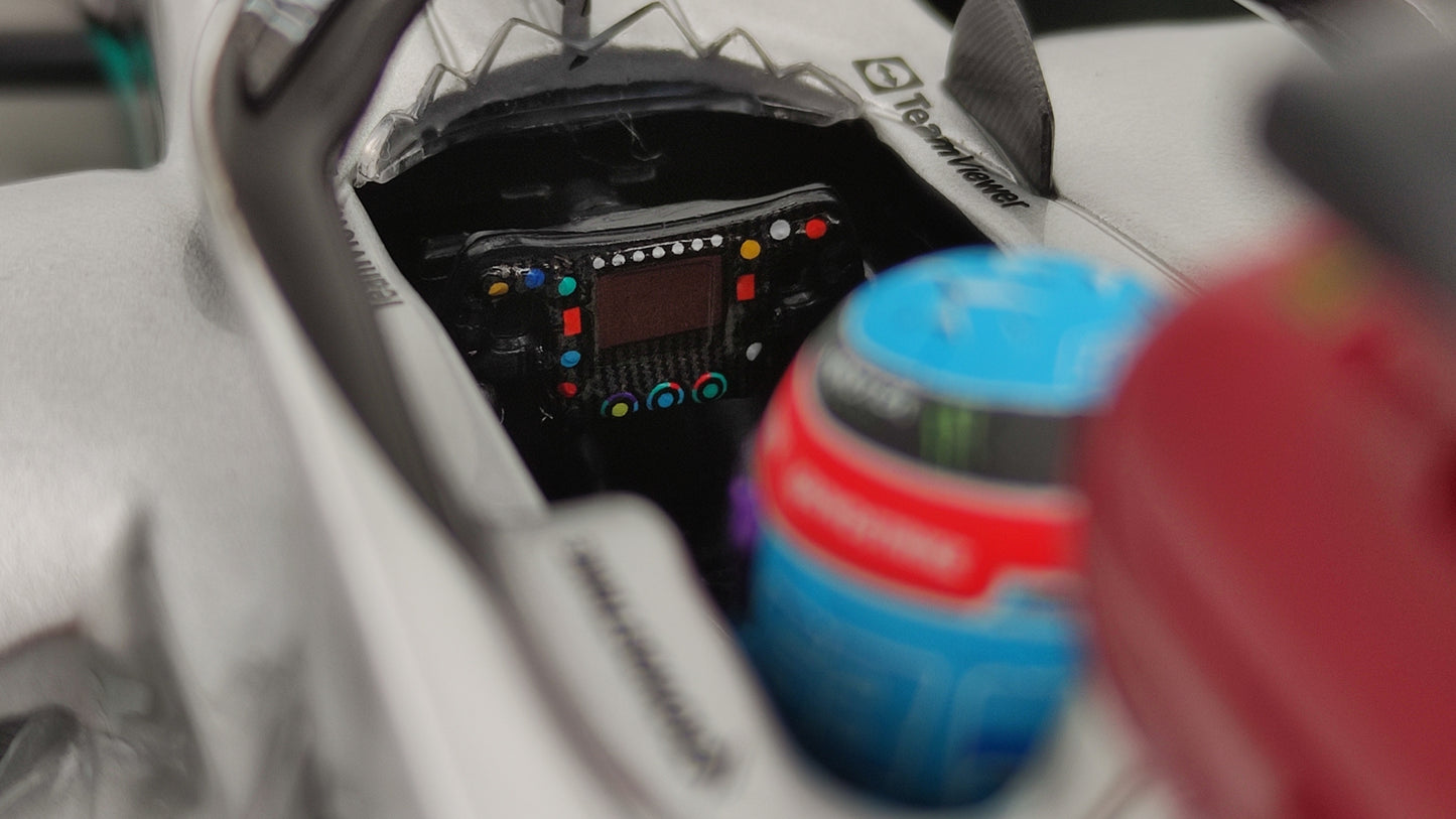 Minichamps AMG Mercedes W13 George Russell Brazilian GP 2022 First win 1/18 113222163