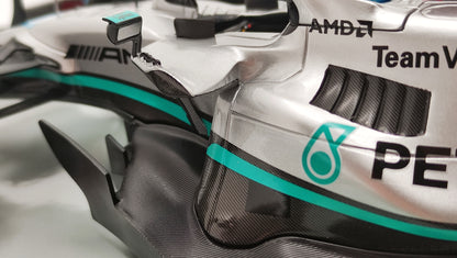 Minichamps AMG Mercedes W13 George Russell Brazilian GP 2022 First win 1/18 113222163