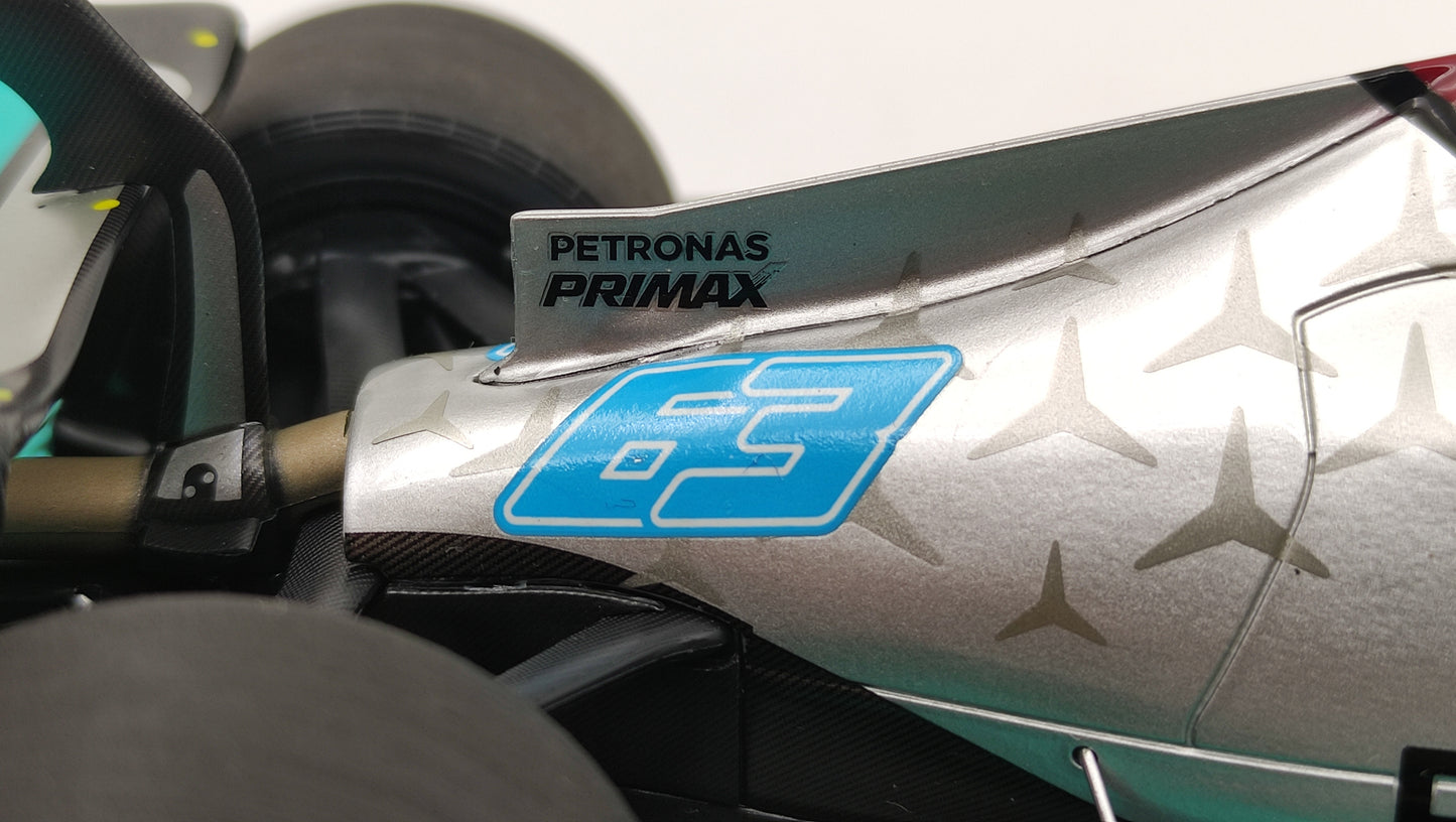 Minichamps AMG Mercedes W13 George Russell Brazilian GP 2022 First win 1/18 113222163