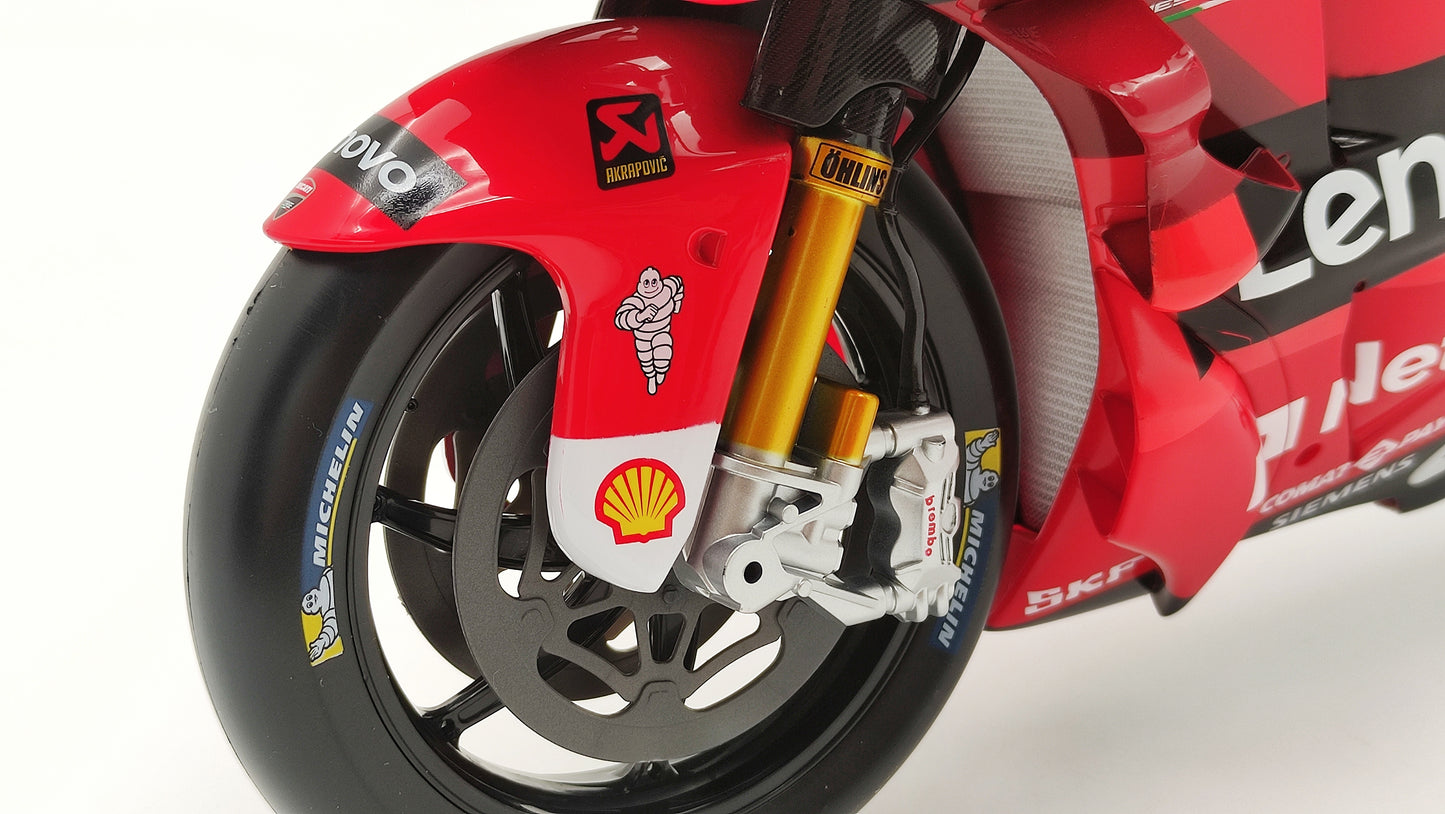 Maisto MotoGP Ducati Desmosedici GP22 Pecco Bagnaia World Champion 2022 MA32229