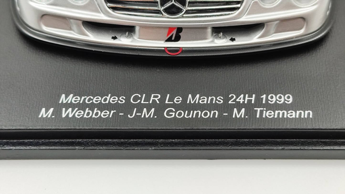 Spark Mercedes CLR Nr. 4 Webber Gounon Tiemann Le Mans 1999 1/18 18S845