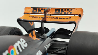 Minichamps Mclaren MCL60 Lando Norris Singapore GP F1 2023 1/18 537233404