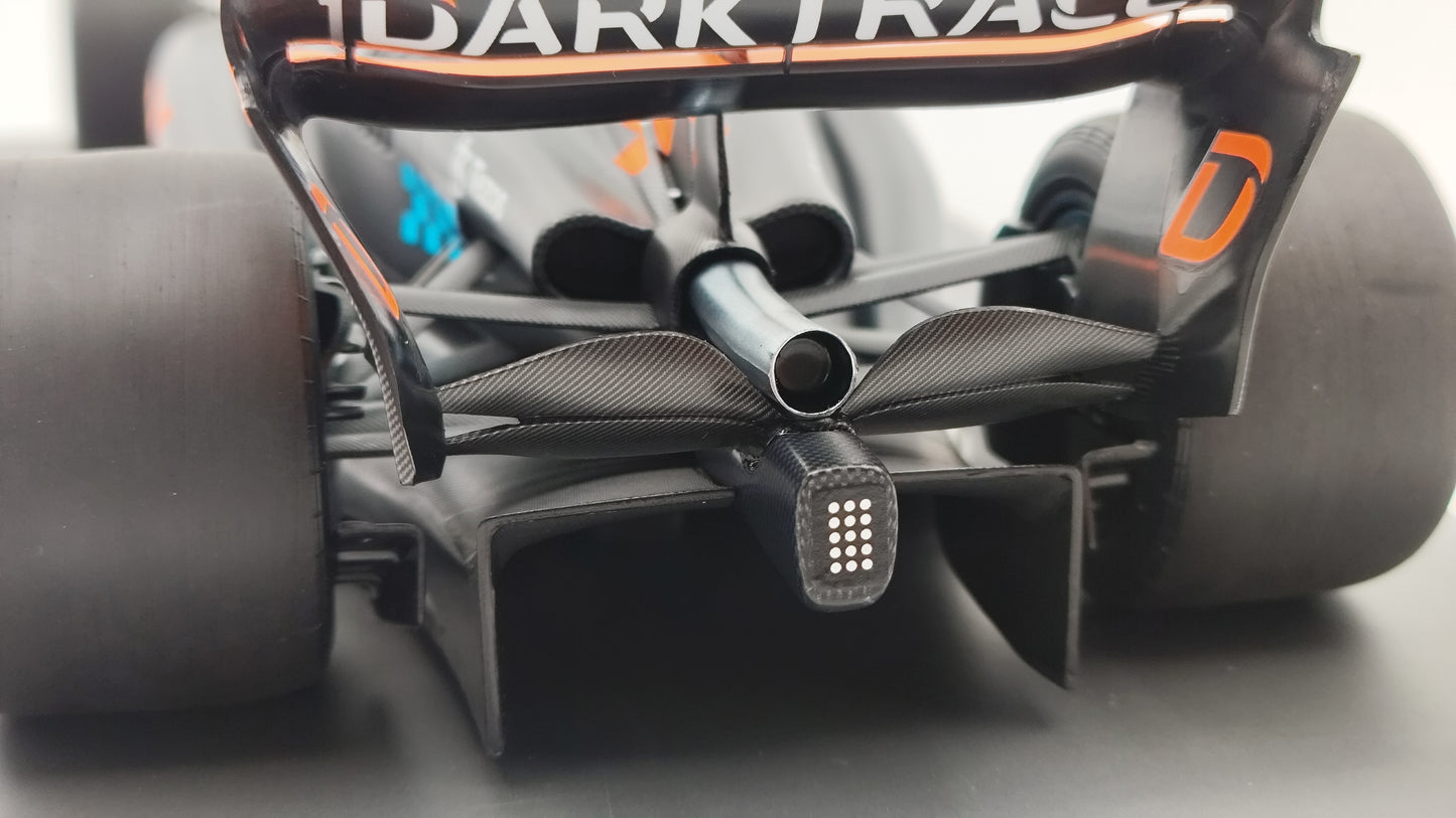 Minichamps Mclaren MCL60 Lando Norris Singapore GP F1 2023 1/18 537233404