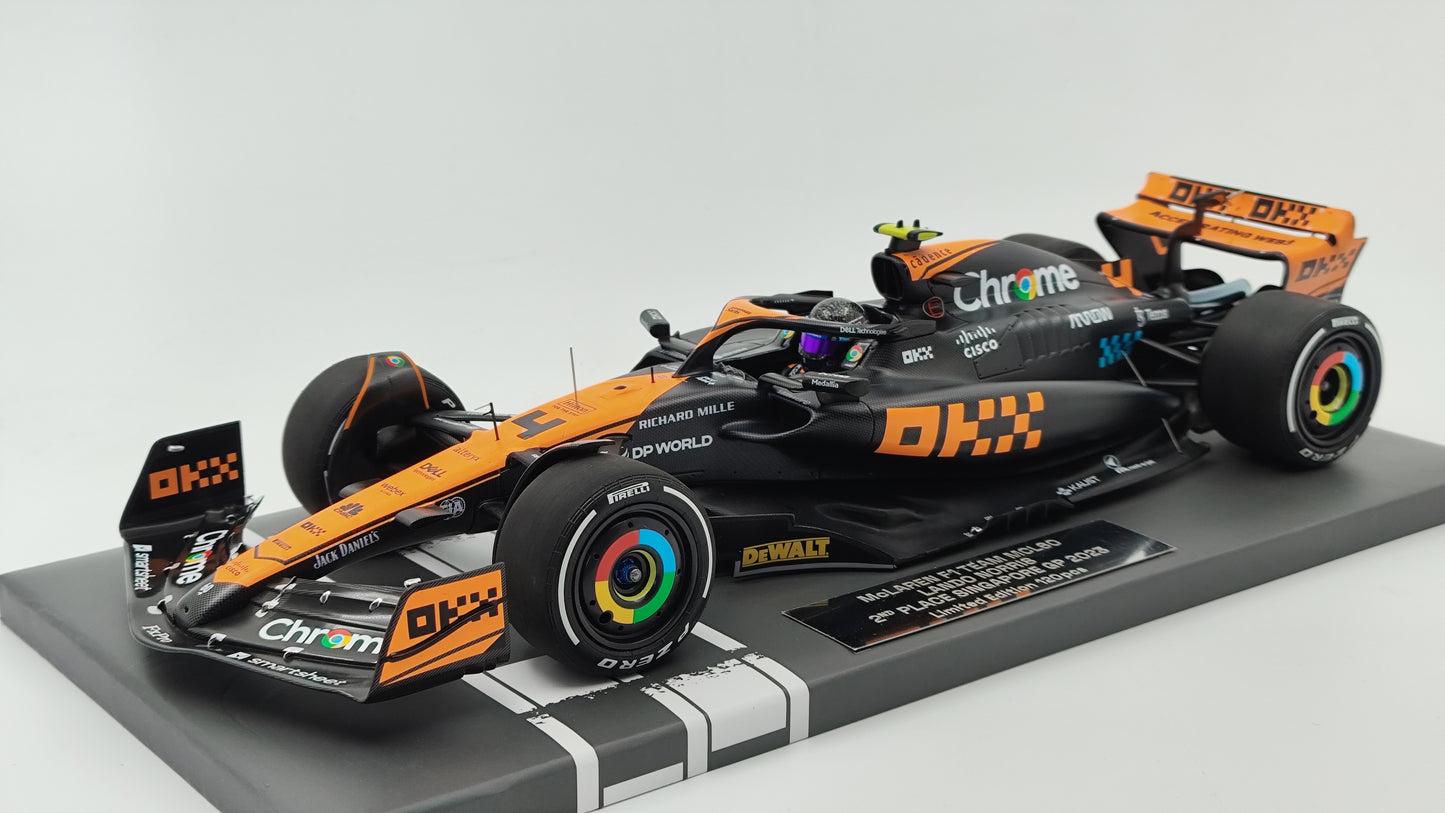 Minichamps Mclaren MCL60 Lando Norris Singapore GP F1 2023 1/18 537233404