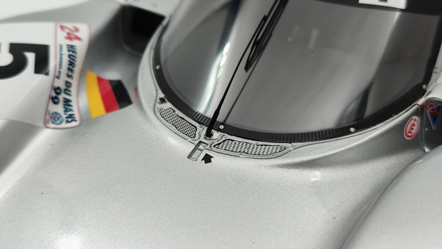 Spark Mercedes CLR Nr. 5 Bouchut Heidfeld Dumbreck Le Mans 1999 1/18 18S846