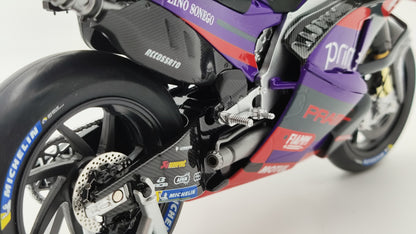 Kiloworks Moto GP Pramac Ducati GP24 Jorge Martin 2024 World Champion 1/12 KLW0015-01