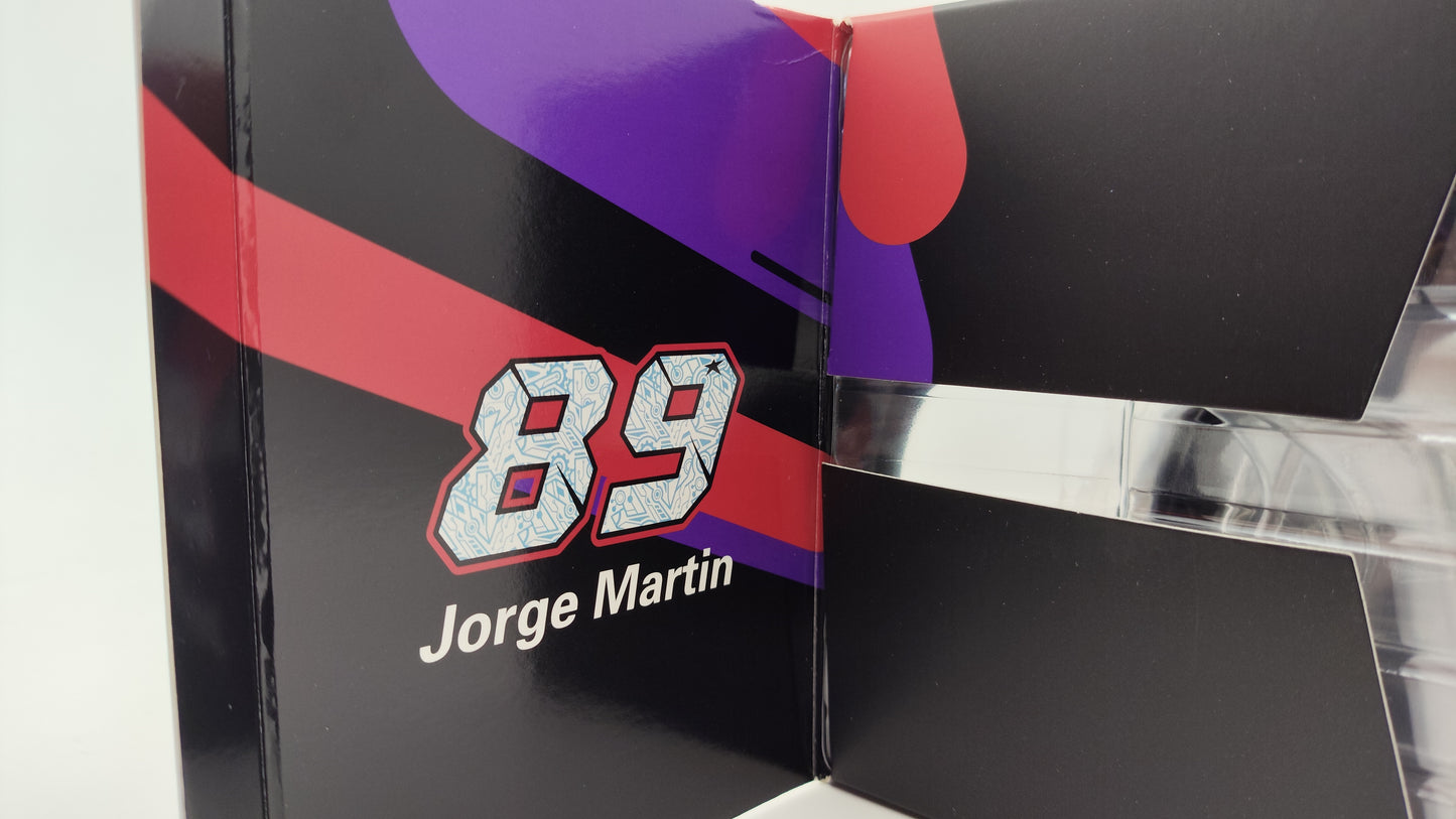Kiloworks Moto GP Pramac Ducati GP24 Jorge Martin 2024 World Champion 1/12 KLW0015-01
