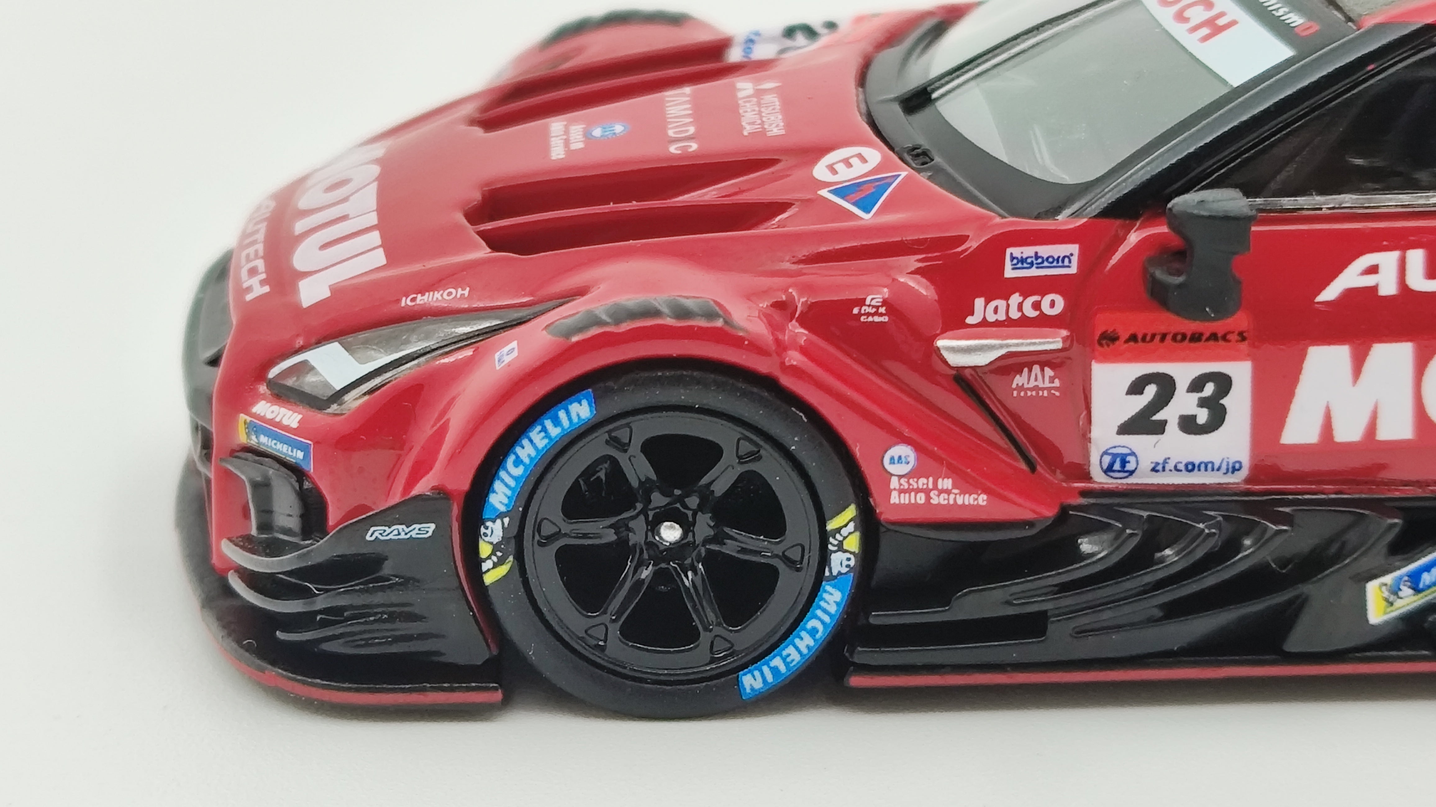 Mini GT Super GT Nissan GT-R Suzuka Winner Matsuda/Quintarelli 1