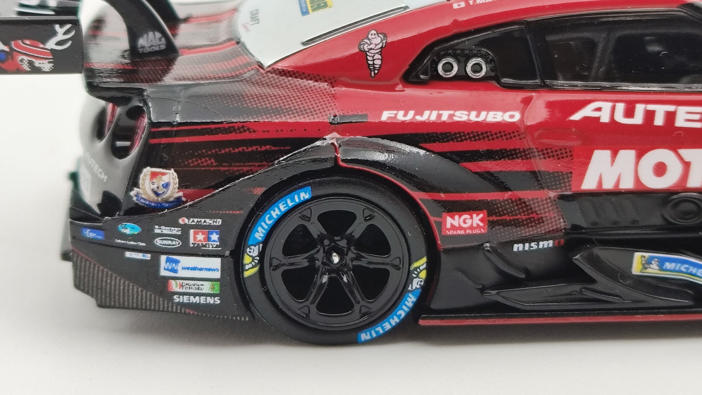 Mini GT Super GT Nissan GT-R Suzuka Winner Matsuda/Quintarelli 1/64 MGT00875L