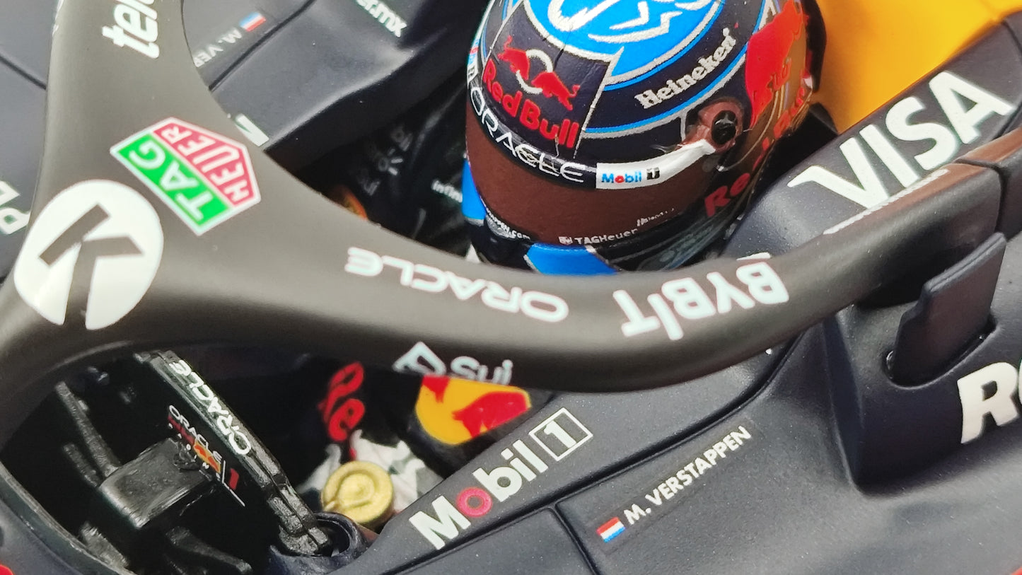 Minichamps Red Bull Honda RB20 Las Vegas GP Max Verstappen F1 2024 World Champion 1/18 110242201