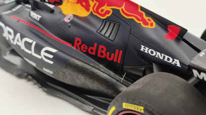 Minichamps Red Bull Honda RB20 Las Vegas GP Max Verstappen F1 2024 World Champion 1/18 110242201