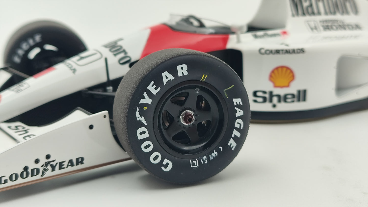 AutoArt Marlboro Mclaren Honda MP4/6 Ayrton Senna Japanese GP Winner 1991 F1 Worldchampion Tobacco Decals AUT89150