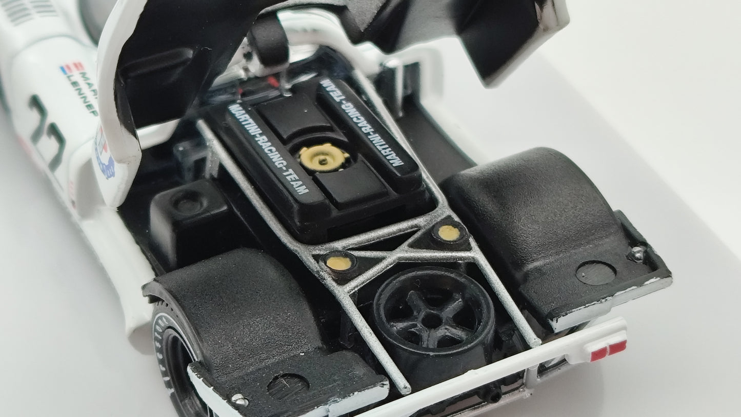 Tarmac Works Martini Porsche 917k Van Lennep/Marko Le Mans Winners 1971 CWB64-002-LMW22