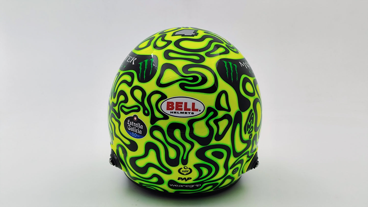 Bell Mini Helmet Lando Norris Mclaren F1 2025 1/2