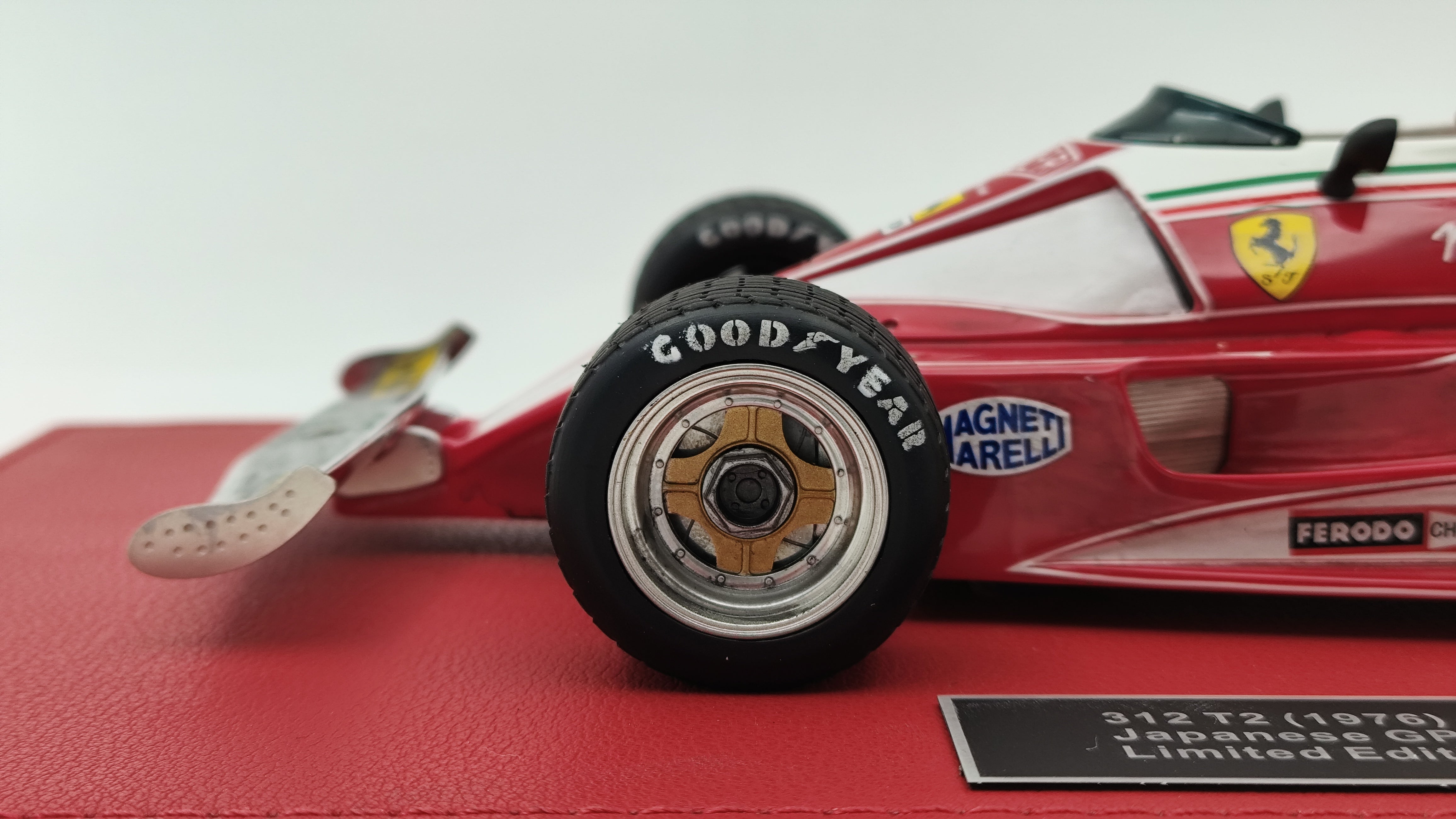 GP Replicas Ferrari 312T2 Niki Lauda 1976 Japanese GP 1/18