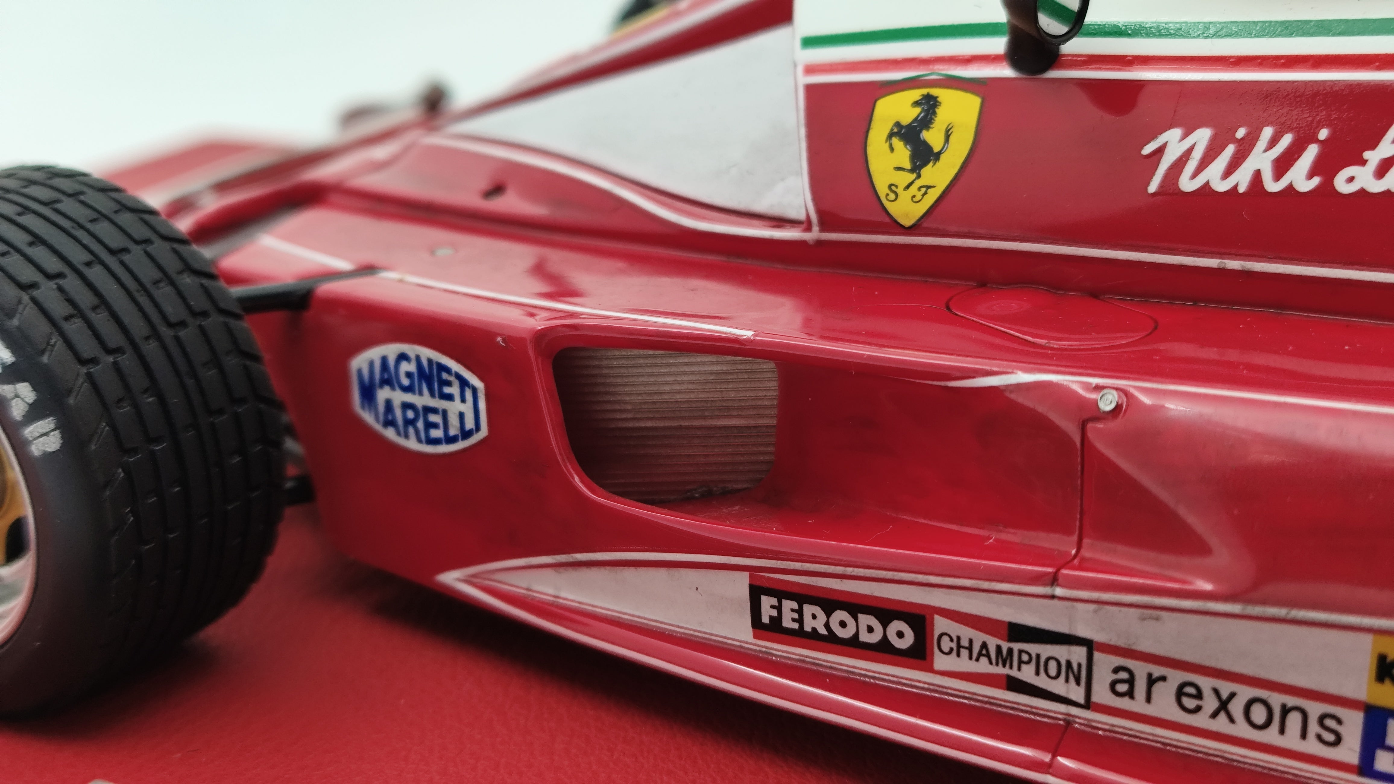 GP Replicas Ferrari 312T2 Niki Lauda 1976 Japanese GP 1/18